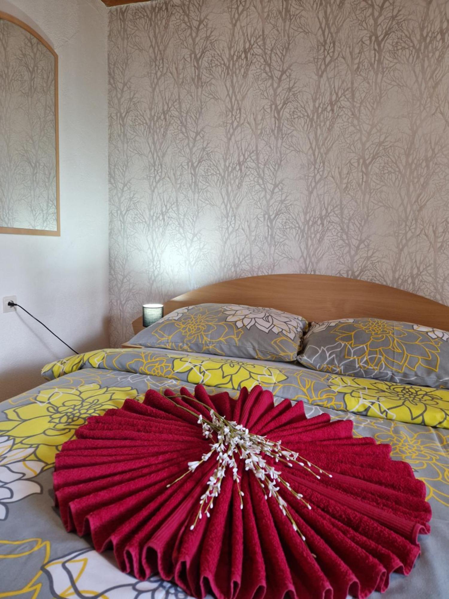 Apartman Erika - Besenova Ngoại thất bức ảnh