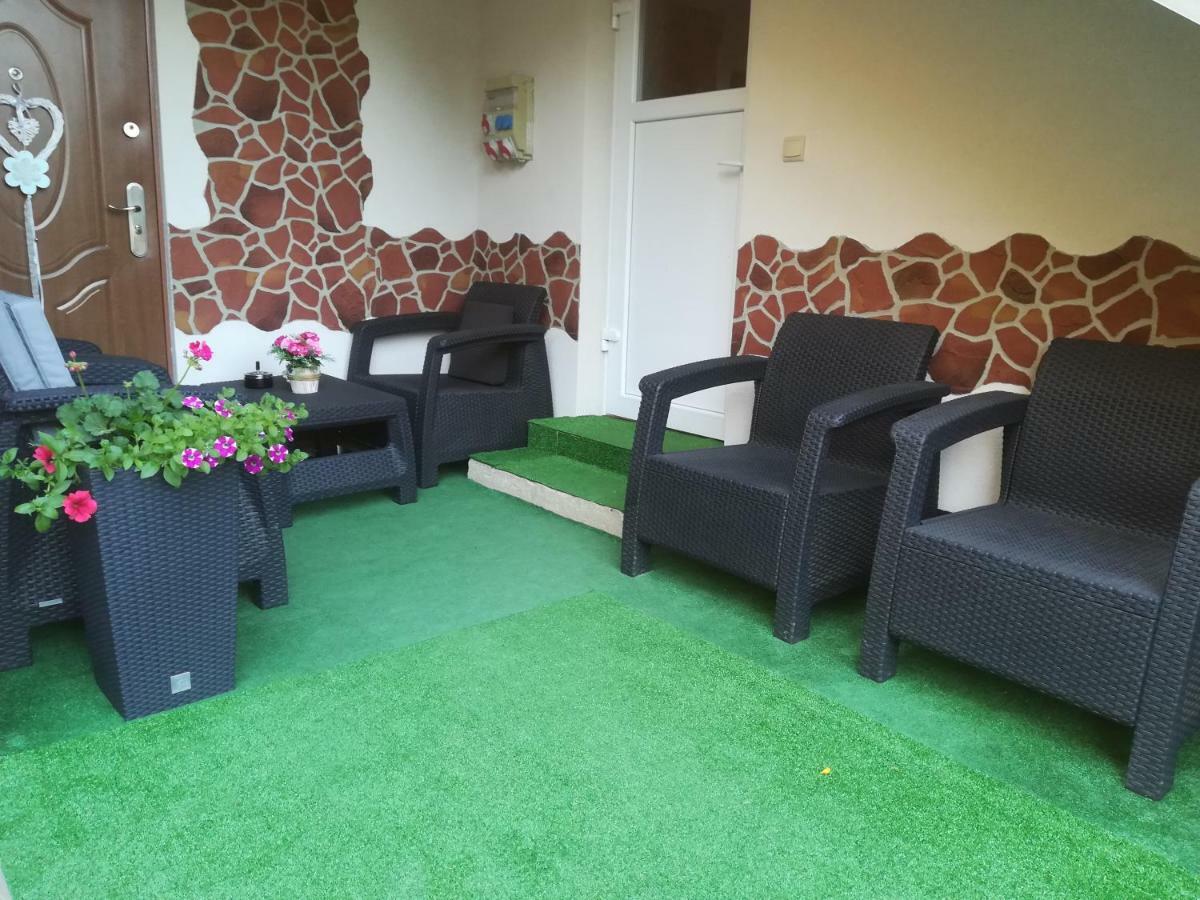 Apartman Erika - Besenova Ngoại thất bức ảnh